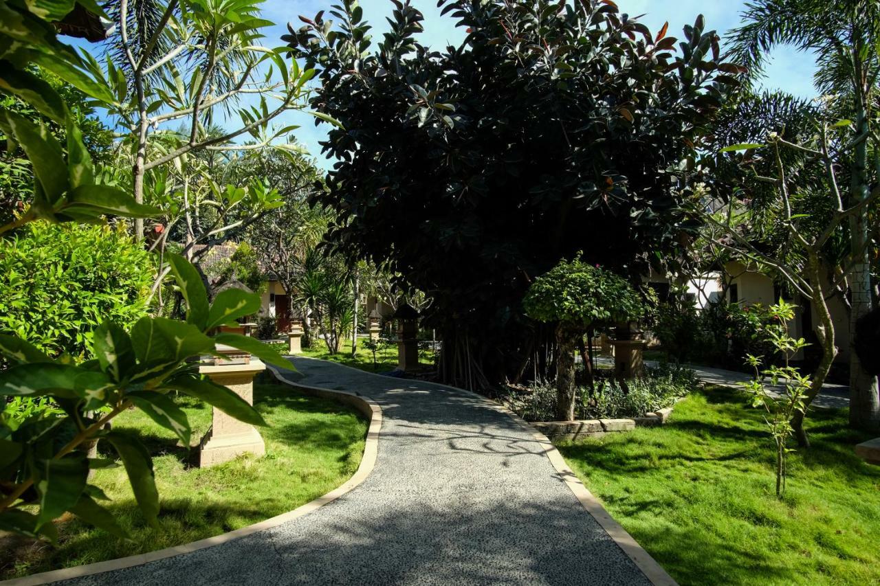 Villa Unggul Gili Trawangan Exterior photo